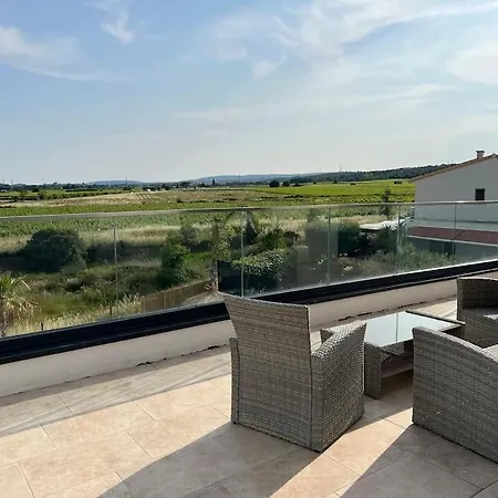Piscine à Débordement